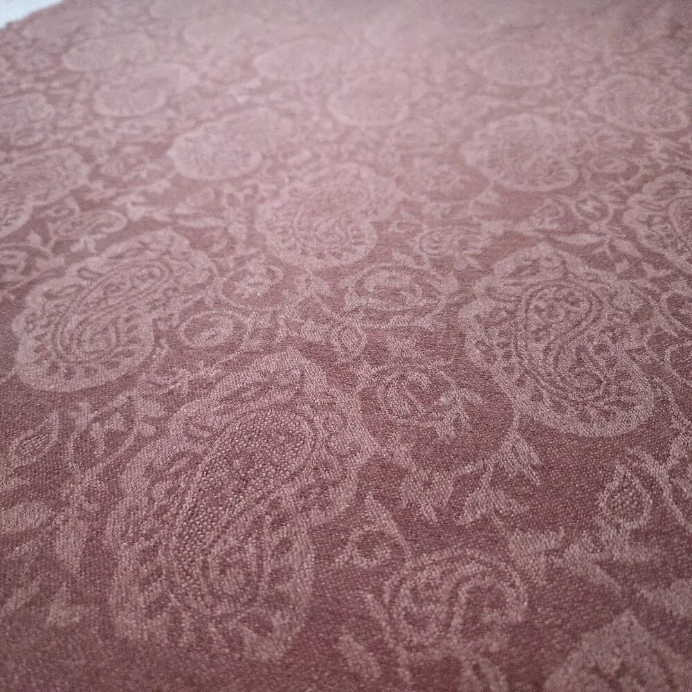 NWOT Cashmere Jacquard Lightweight Scarf Milk Chocolate